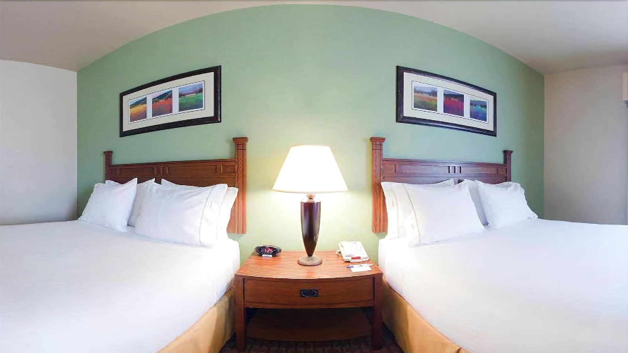 Baymont Inn & Suites By Wyndham Sturgis Kültér fotó